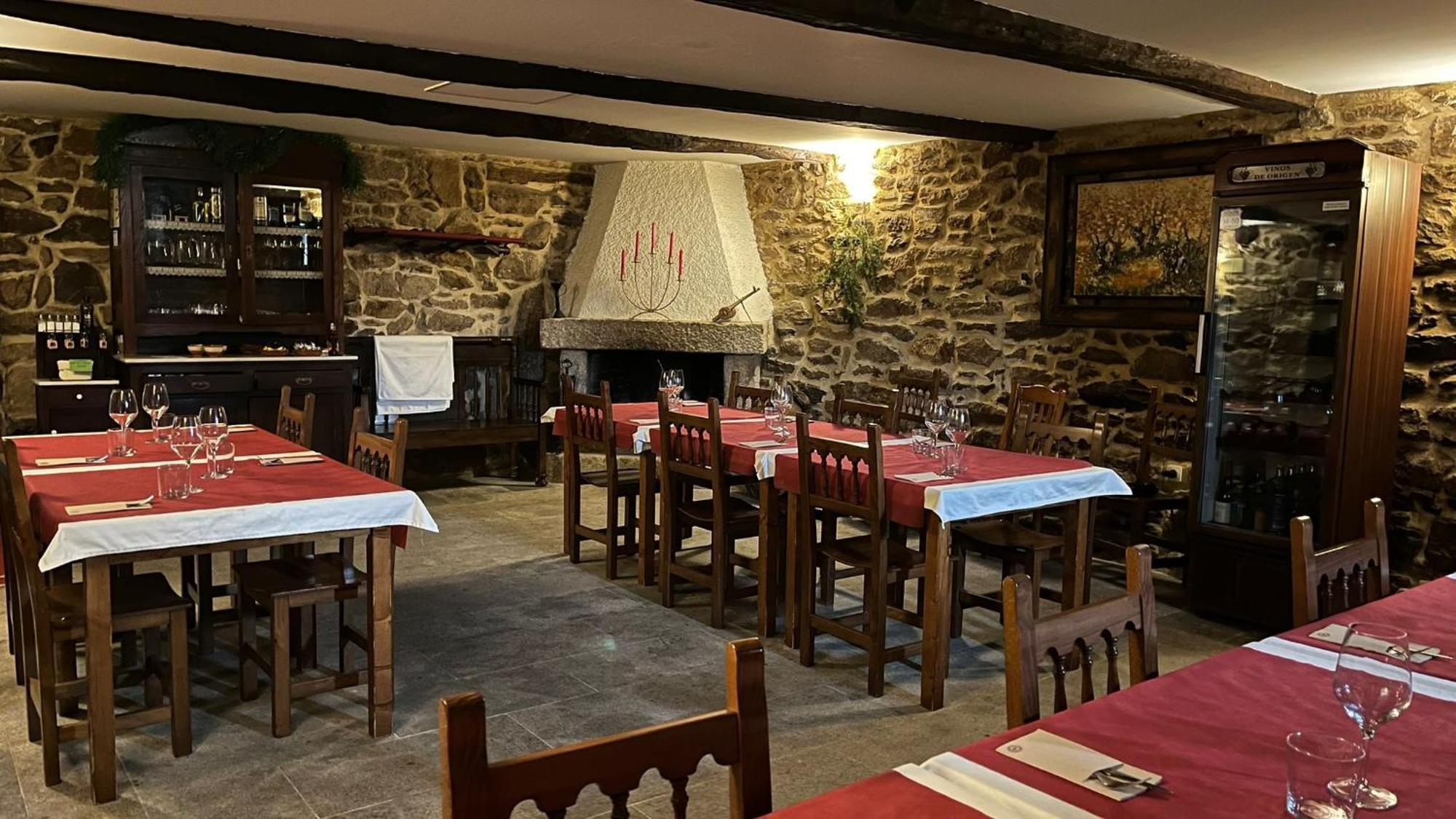 Pazo San Lorenzo- Puebla De Trives ภายนอก รูปภาพ