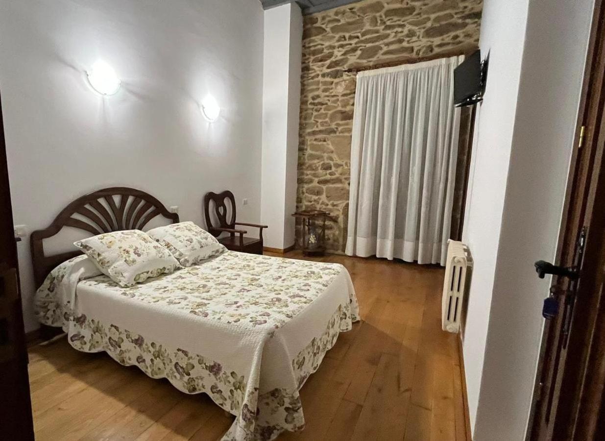 Pazo San Lorenzo- Puebla De Trives ภายนอก รูปภาพ